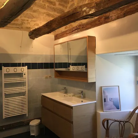 De La Guiraldie Feriehus Saint-Saturnin-de-Lenne