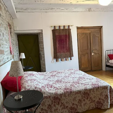 De La Guiraldie * Saint-Saturnin-de-Lenne