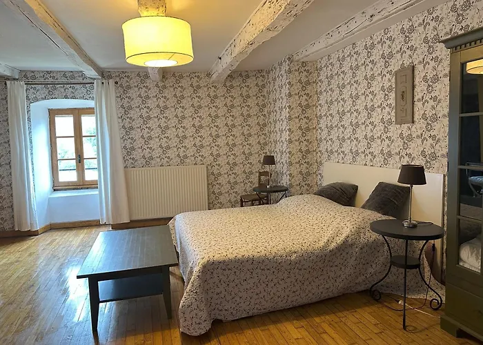 De La Guiraldie Saint-Saturnin-de-Lenne